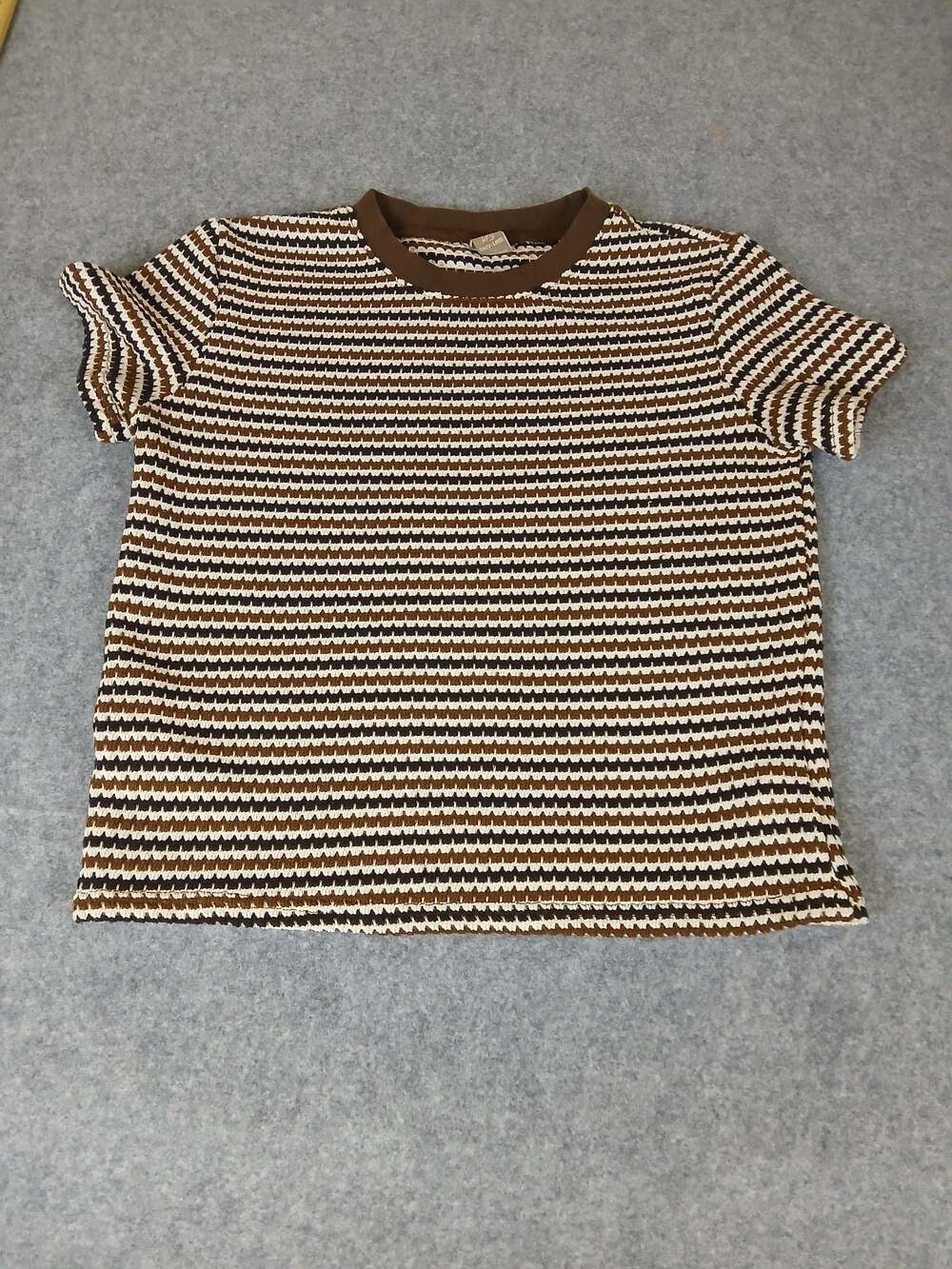 Lazy-Less Brown and White Textured Striped Short Sleeve T-Shirt